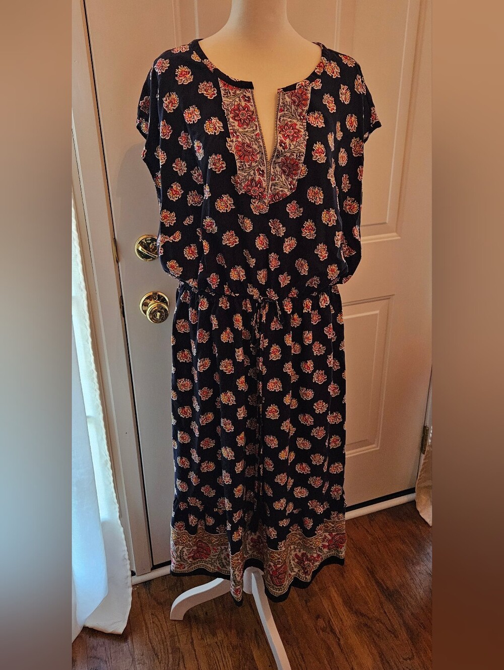 LOFT Plus Navy, Red, Yellow Boho with Floral Motif Midi Dress - Size 20